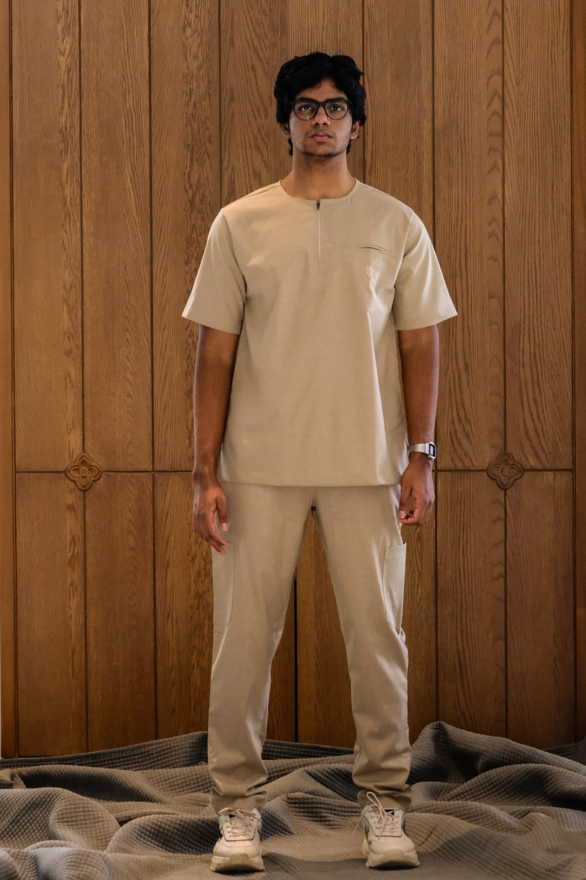 Men's Agaon scrub set in Beige