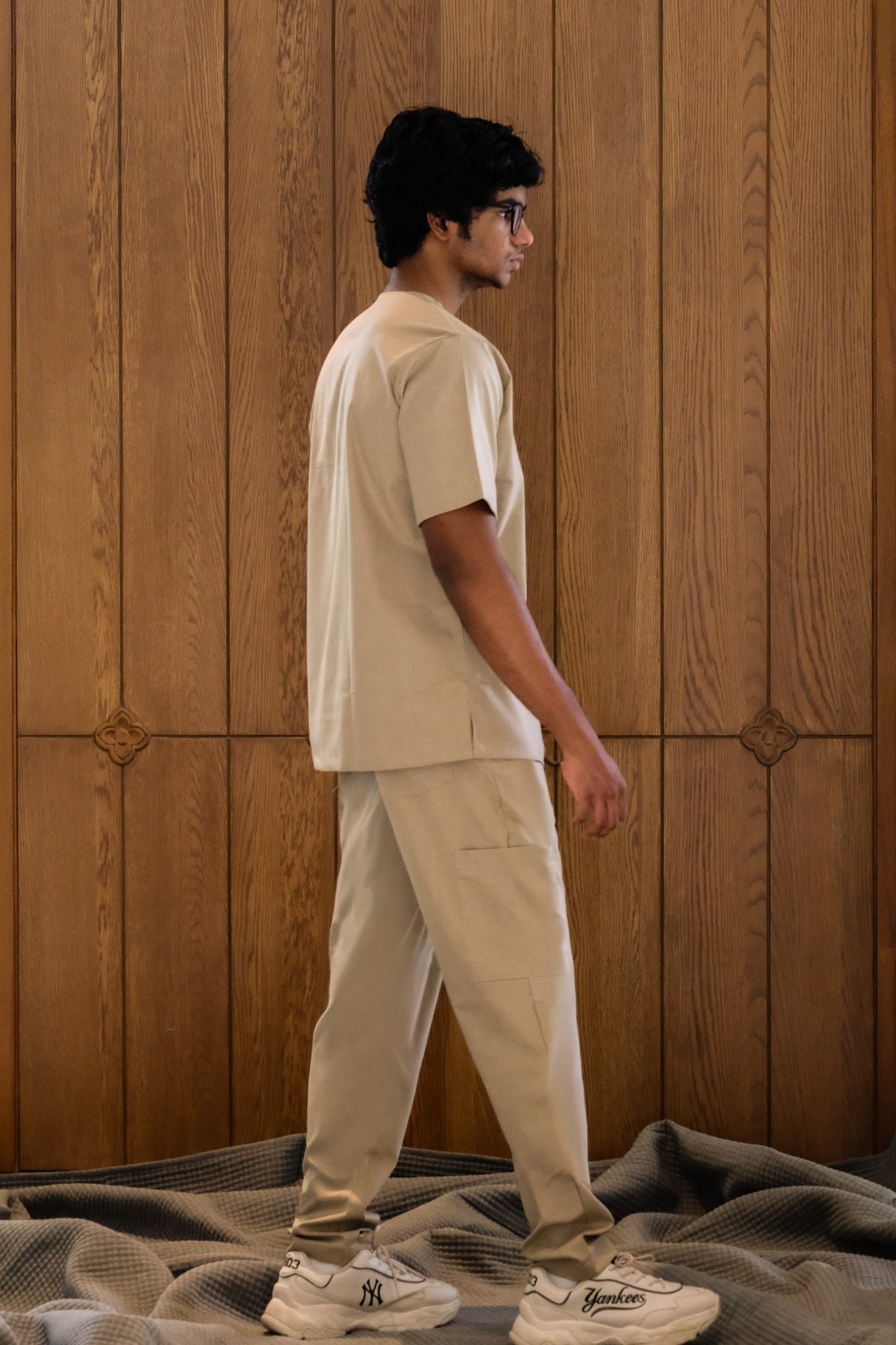 Men's Agaon scrub set in Beige