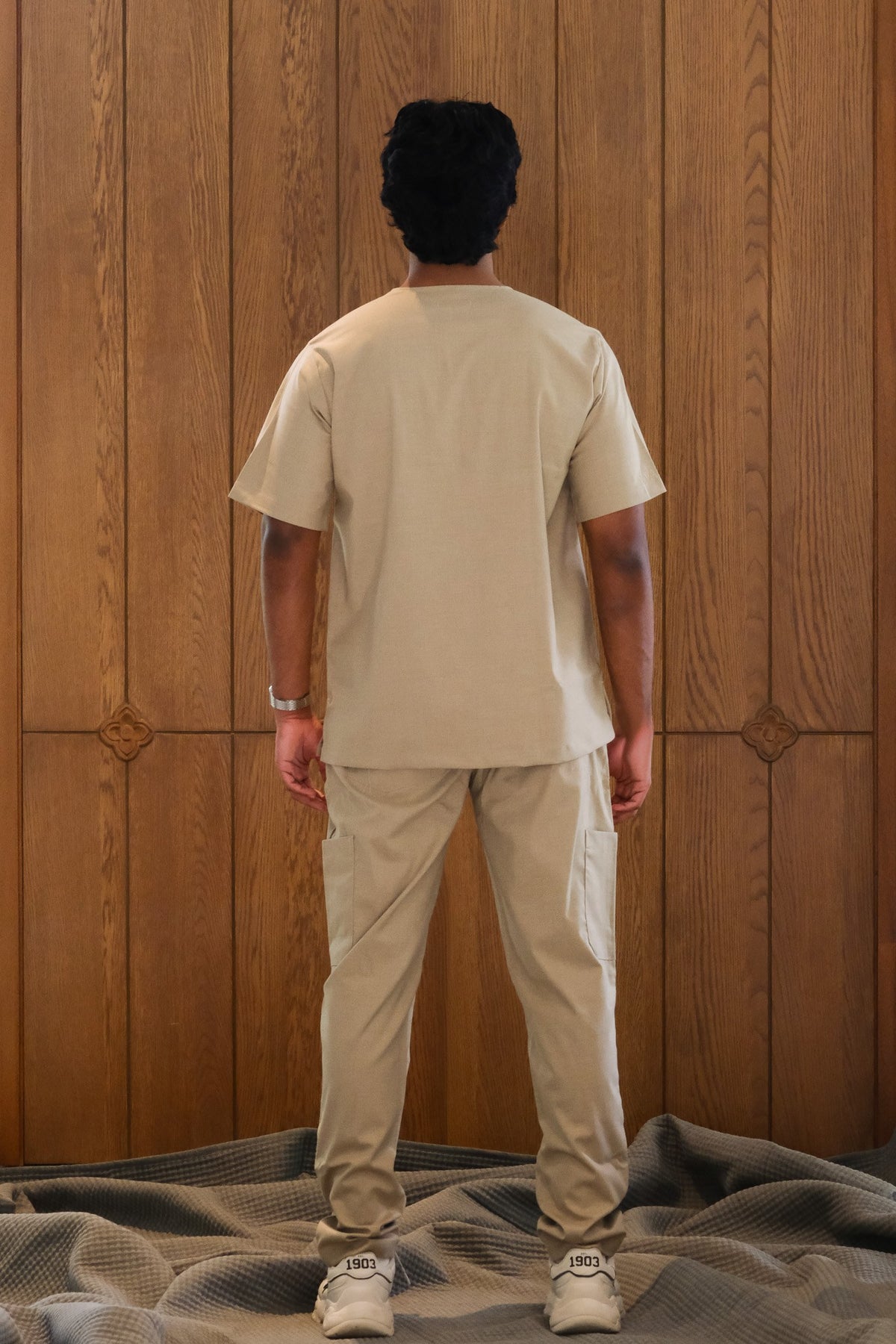 Men's Agaon scrub set in Beige
