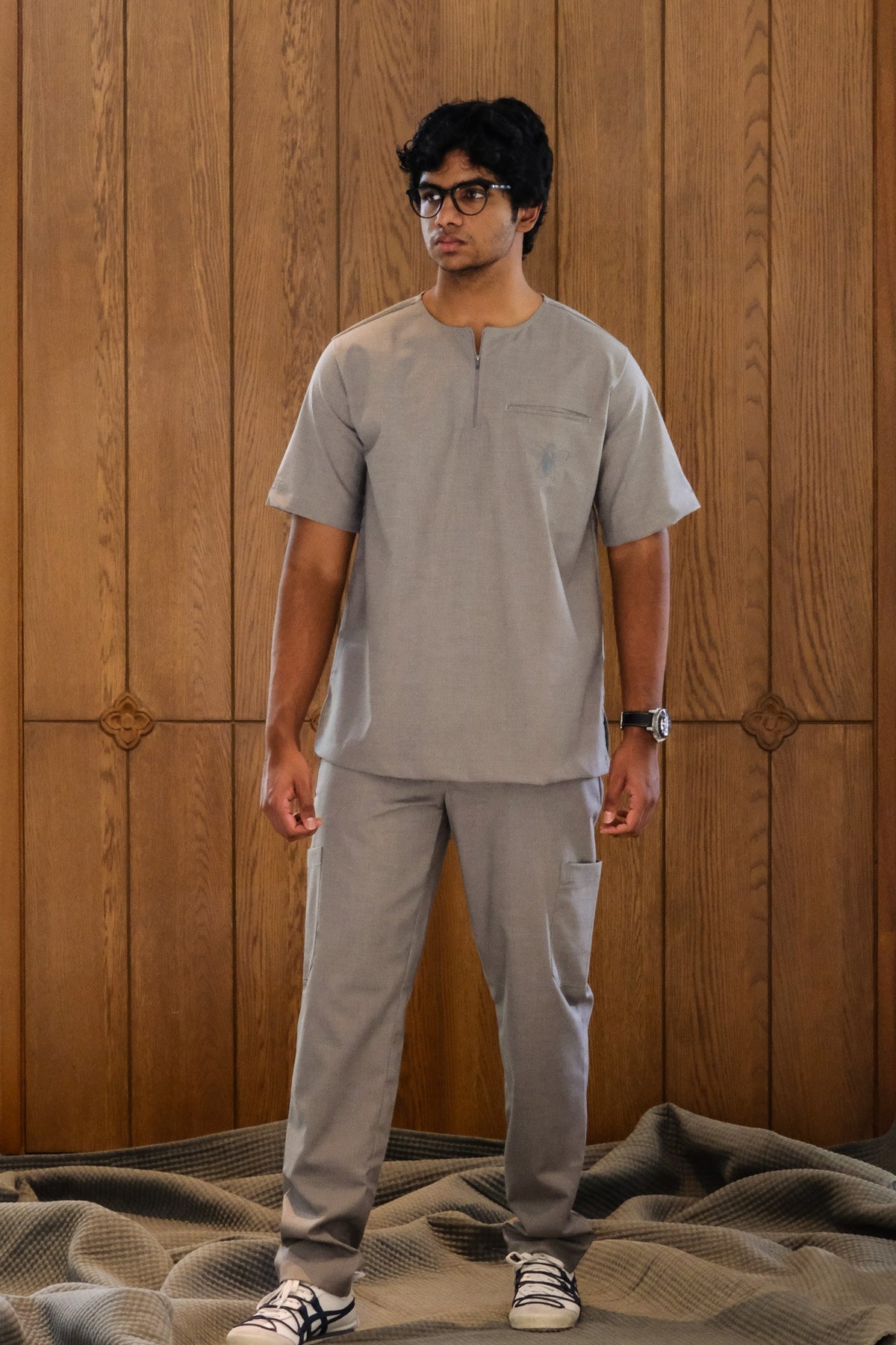 Men's Agaon scrub set in Slate Grey