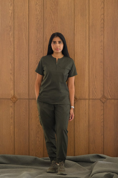 Women's Agaon scrub set in Forest Green - Main view